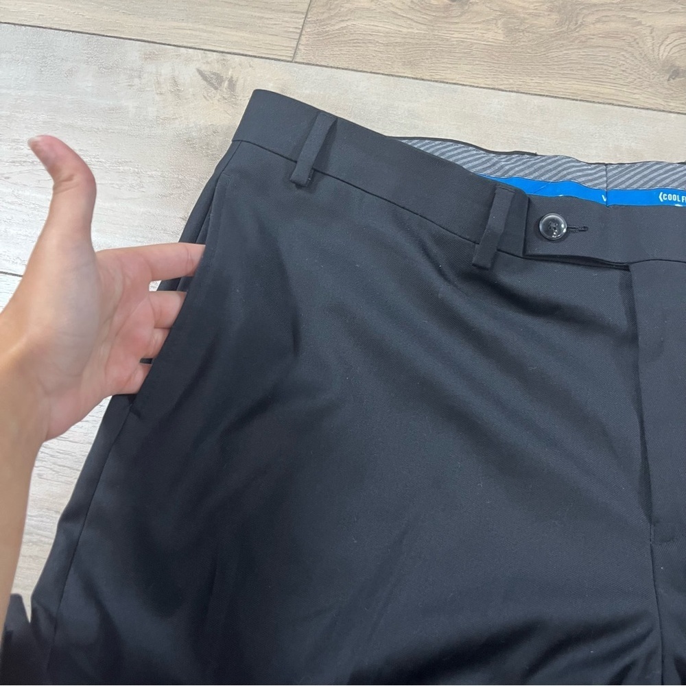 Van Heusen Men's Cool Flex Slim Fit Black Dress Pants - Picture 10 of 14